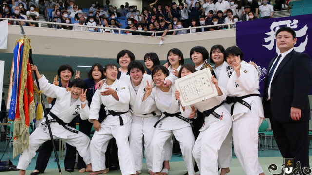 【ニュース】東海大が3大会連続7度目の優勝／2022年度全日本学生柔道優勝大会女子5人制