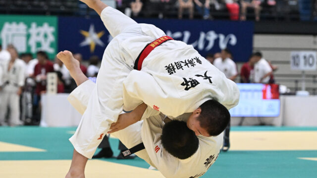 【ニュース】いよいよ明日決勝、男子64強決まる／第97回金鷲旗高校柔道大会・男子