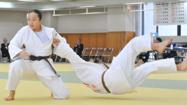 【ニュース】東京都ペアが優勝、5連覇中の兵庫県をしのぐ／第14回日整全国少年柔道「形」競技会