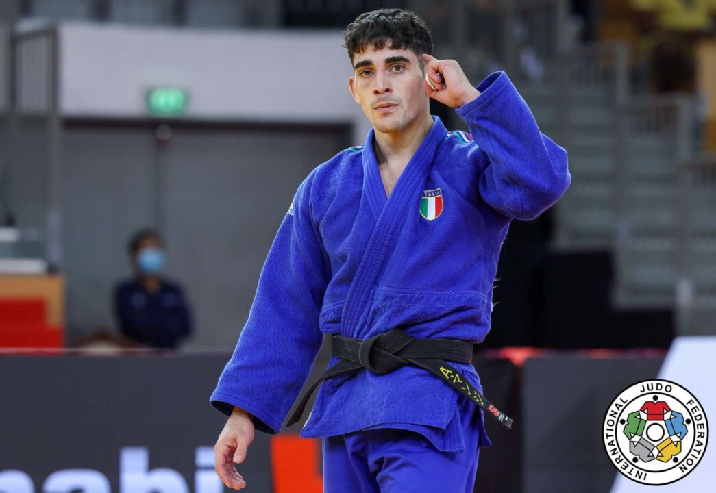 エリオス・マンジ