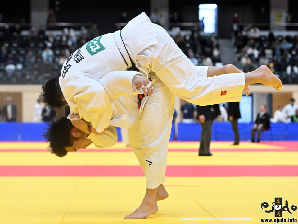 佐々木健志(とんとん亭柔道クラブ)○一本背負投(0:36)△伊藤将人(新潟県警察)