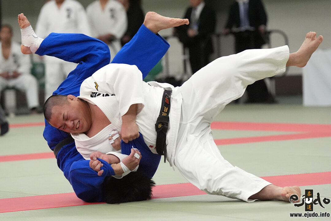 米澤直良○袖釣込腰(2:42)△石川恋樹