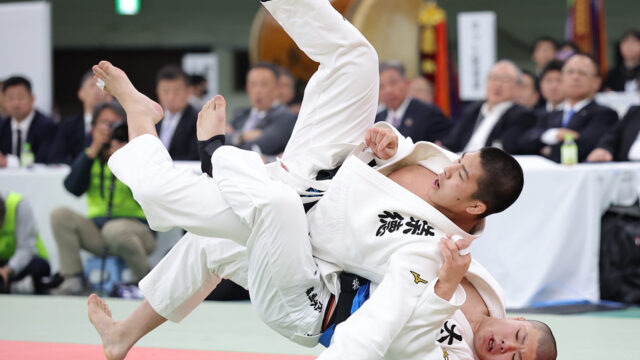 【速報レポート】崇徳が初優勝、無失点のまま大会駆け抜ける／第48回全国高等学校柔道選手権大会・男子団体試合