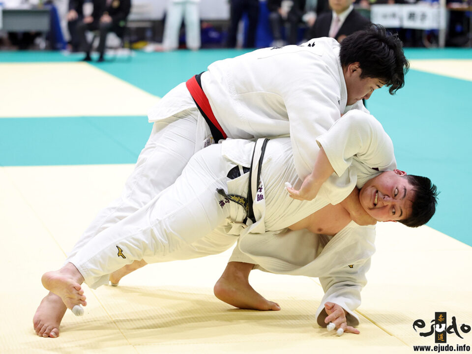 木元拓人(日本製鐵)○肩固(2:14)△千野根玄貴(明治大)