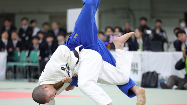 【レポート】前評判に違わぬ強さ、杉野良磨が木原誠登との打ち合い制す／第48回全国高等学校柔道選手権大会 男子66kg級
