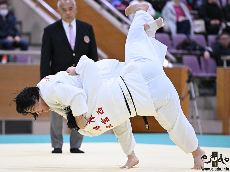 椋木美希(岡山・環太平洋大)〇内股△舩木春樺(島根・出雲西高)