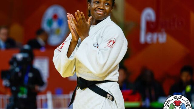 アプリル＝リン・フォウオ(スイス)