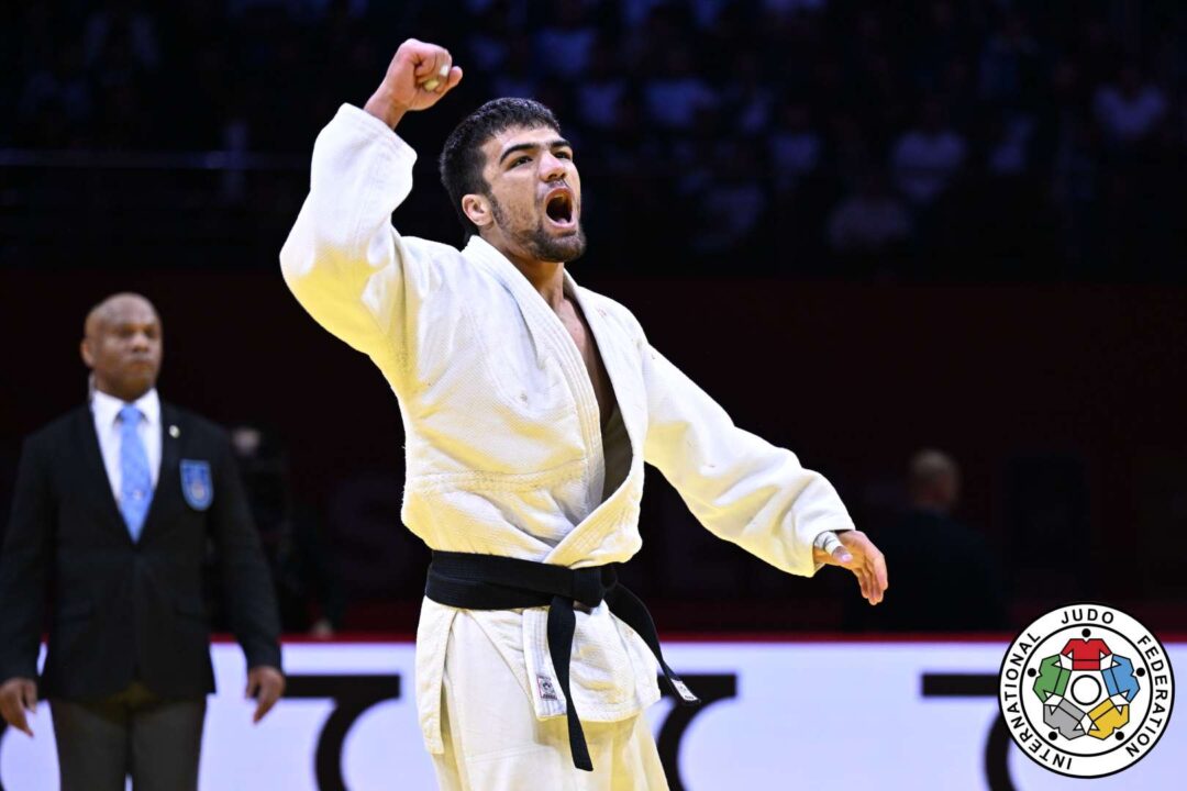 オリフ・アブドゥロイ(タジキスタン