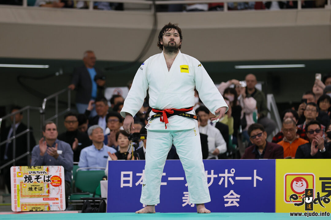 ウルフアロン第1試合