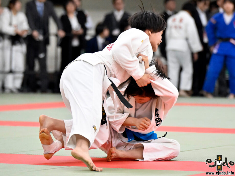 白金里桜(岡山・創志学園高)○合技[小外刈・崩上四方固](2:28)△渡邊友捺(富山・高岡第一高)