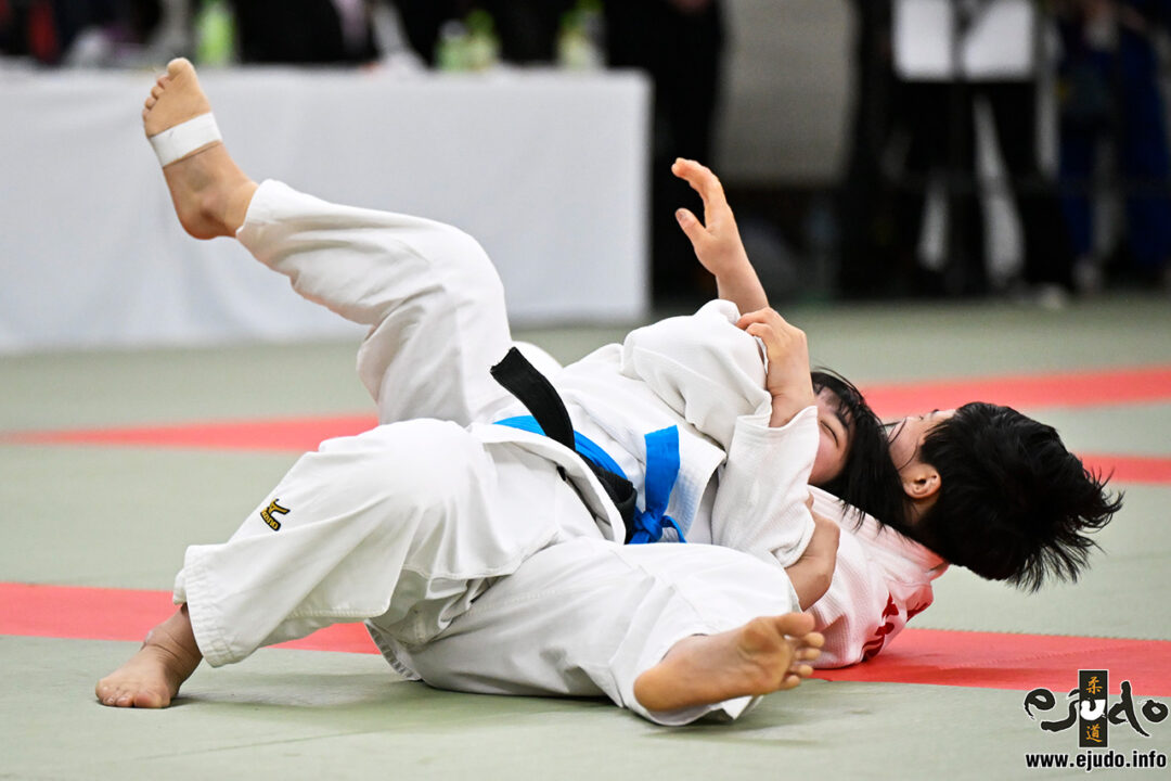 常見風羽(佐賀・佐賀商高)○合技[大内刈・一本背負投](2:51)△矢嵜美羽(山梨・富士学苑高)