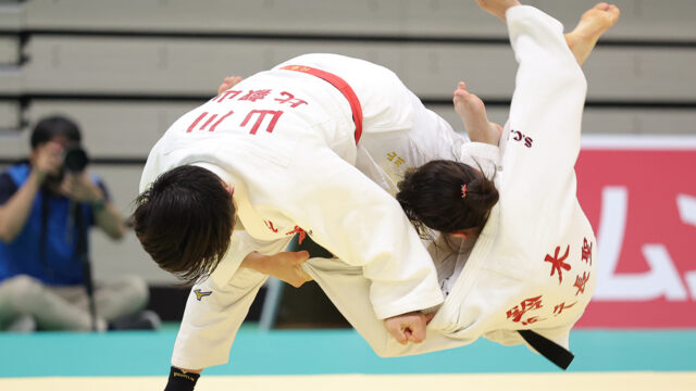 【レポート】V候補比叡山は危なげない勝ち上がり、混戦のCDパートからは地元・敬愛がベスト4進出果たす／第98回金鷲旗高校柔道大会・女子①A〜Dパート