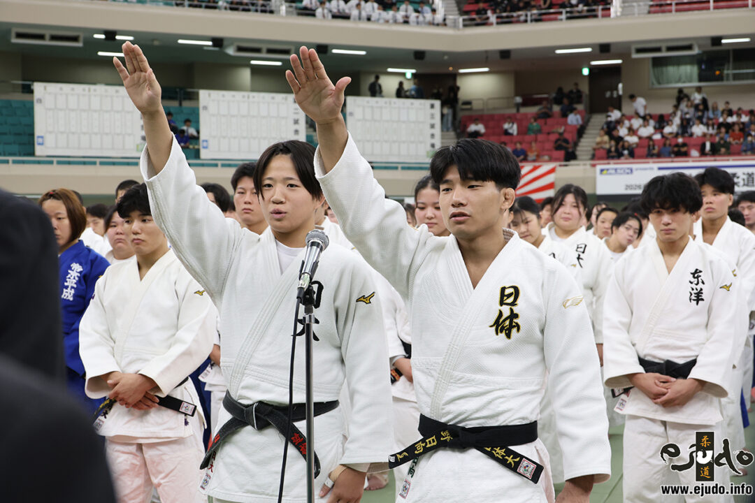 選手宣誓は、小野日向(日本体育大)と近松麻耶(日本大)の2人が務めた。
