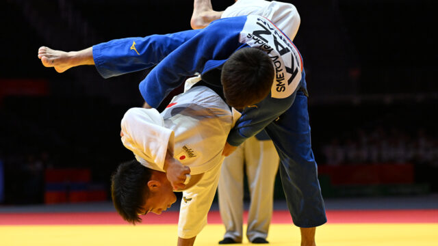 【速報レポート】近藤隼斗、緩急利かせた柔道で見事金メダル。決勝はスメトフを2度投げる快勝／第20回アジア競技大会柔道競技・第1日男子(60kg級、66kg級)
