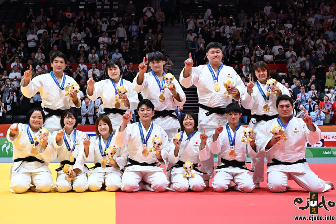 優勝した日本チーム