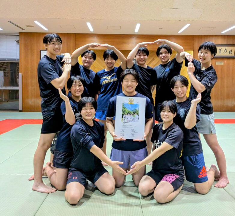 桐蔭学園高