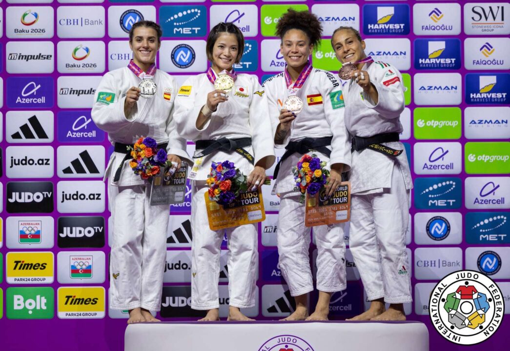 52kg級メダリスト。左から準優勝のアリアネ・トロ＝ソレル、優勝した阿部詩、3位のアユミ・レイバ＝サンチェスとオデット・ジュッフリダ。